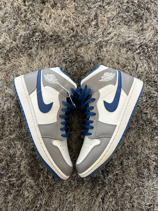 Jordan 1 Mid Grey Blue