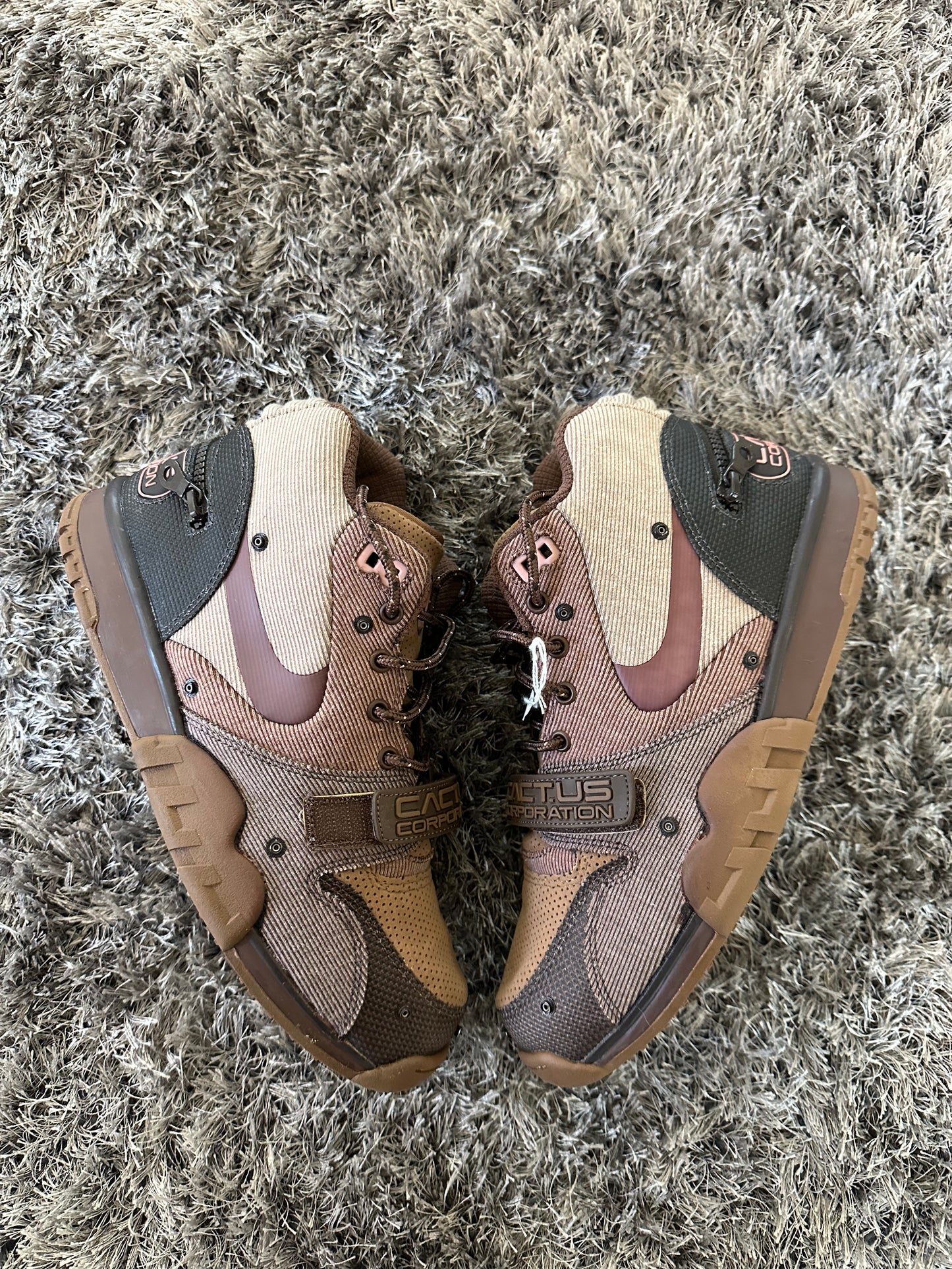 Air Trainer 1 Travis Scott Light Chocolate